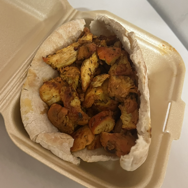 chicken kebab pitta bread