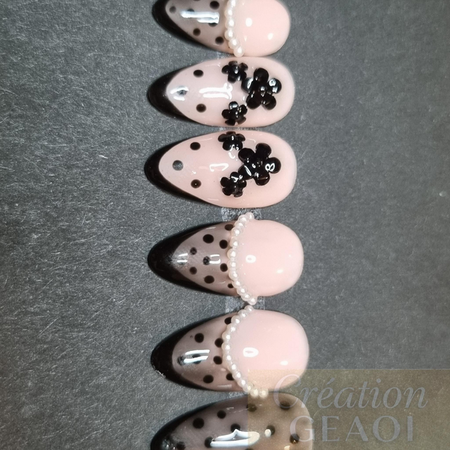 French Petit pois Résille little Amande S sur commande délai de 7jours ouvrable