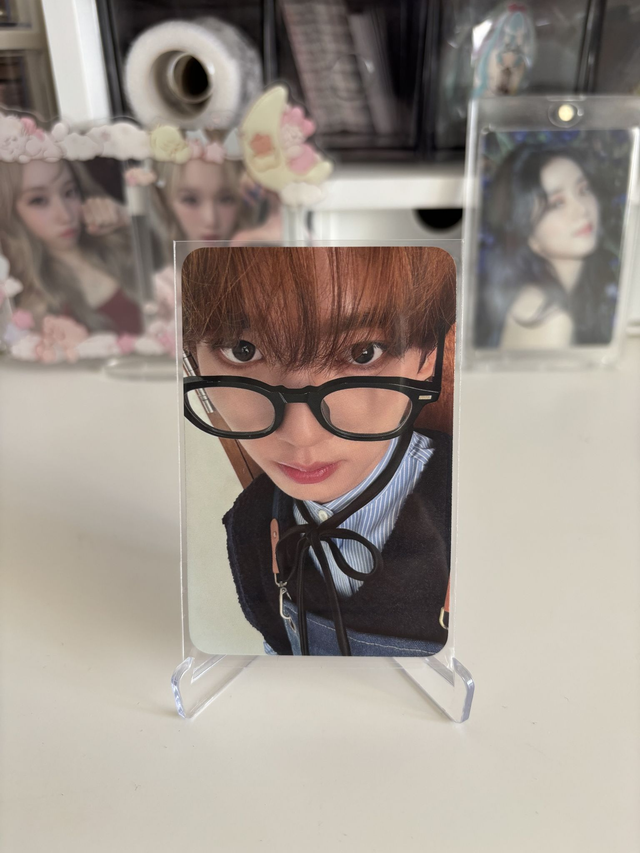 PC OFFICIEL DE HANYUJIN DE ZB1