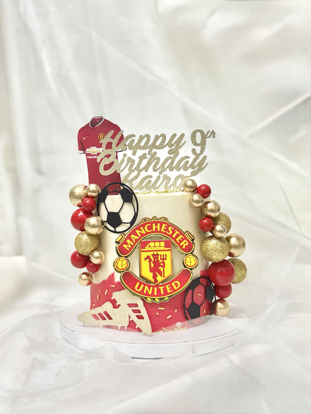 Manchester United Football Birthday Cake