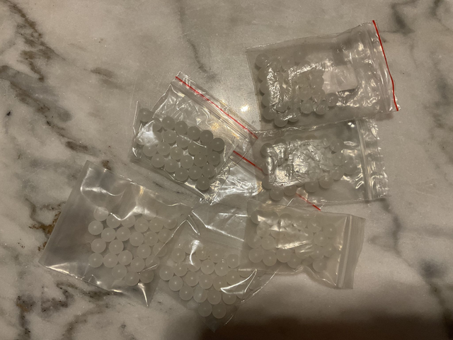 02P3 ... Billes   10 mm PE transparent pour lance pierre 