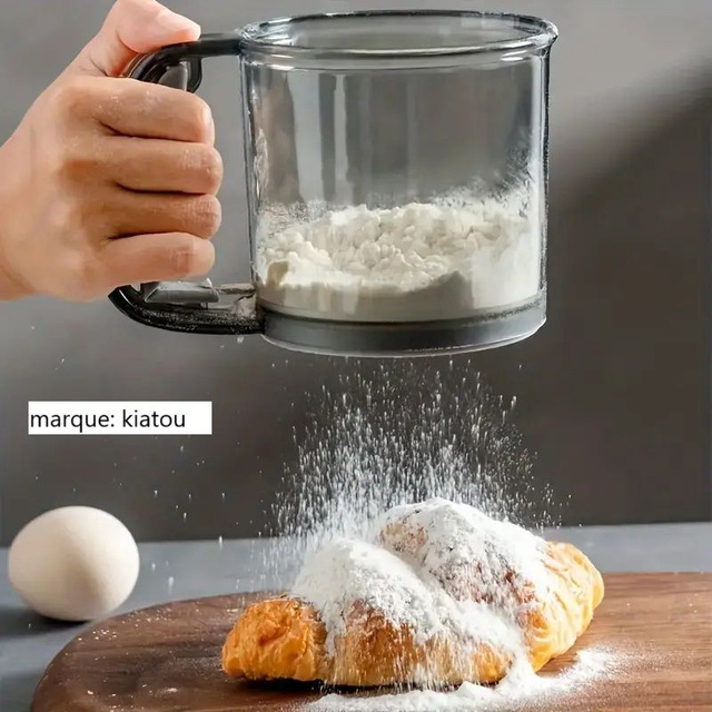 Tamiseur de farine semi-automatique