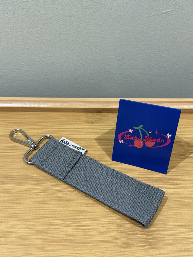 LABÖMADE Personalised Keyring - Grey