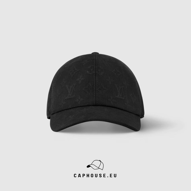 Louis Vuitton - Monogram Essential Cap