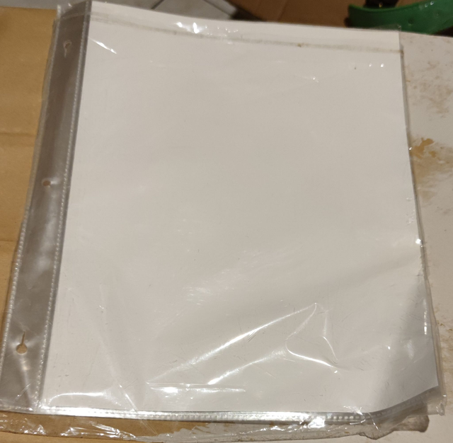 Pochettes plastiques perforées 