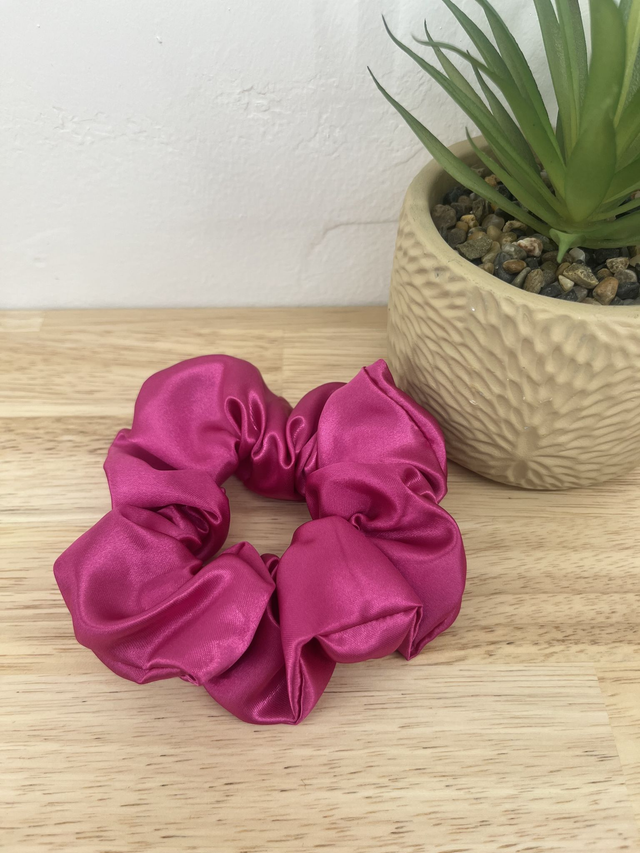 Chouchou en satin - cassis