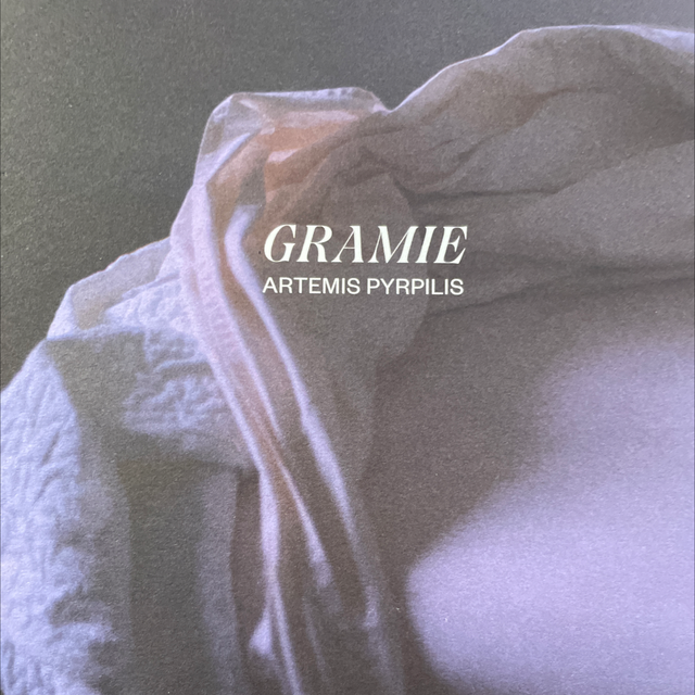 Gramie Artemis Pyrpilis