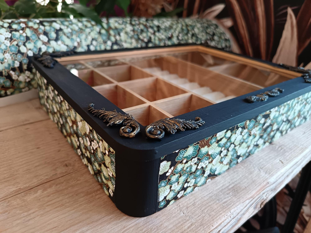 Boîte à bijoux - papier washi - fleurs de prunier - bambou - verre - moulures - La&Titia