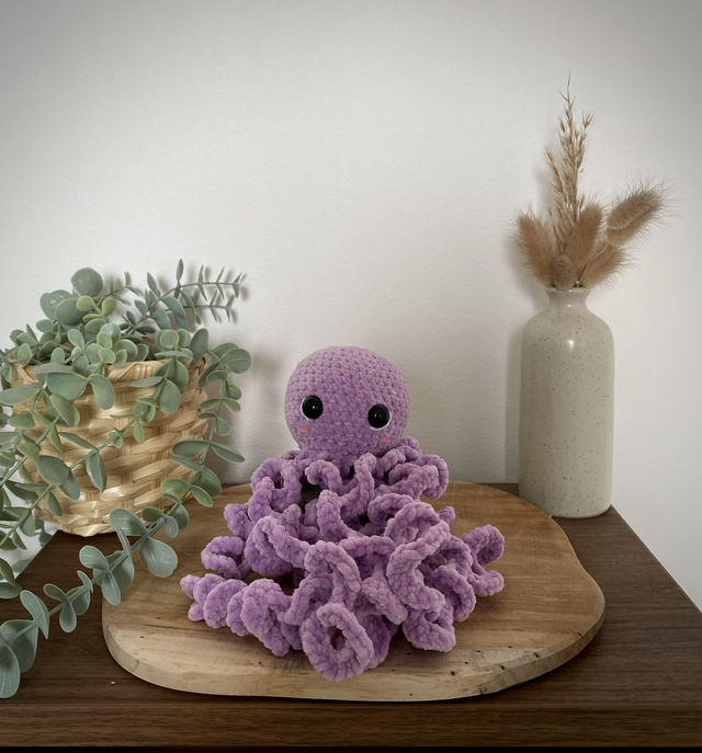 Poulpe moyen (tentacules ondulés)