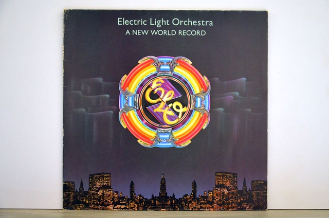 Electric Light Orchestra (ELO) - A New World Record (1976)
