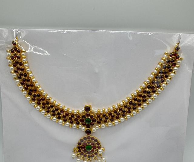 Bharatanatyam short necklace 3 line red stones