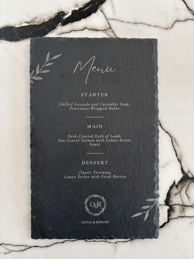 Menu gravé sur ardoise