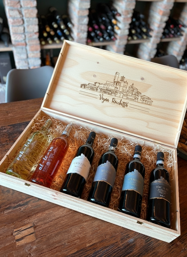 Engraved Wooden Box – Vigna Rocchetta Six-Bottle Collection
