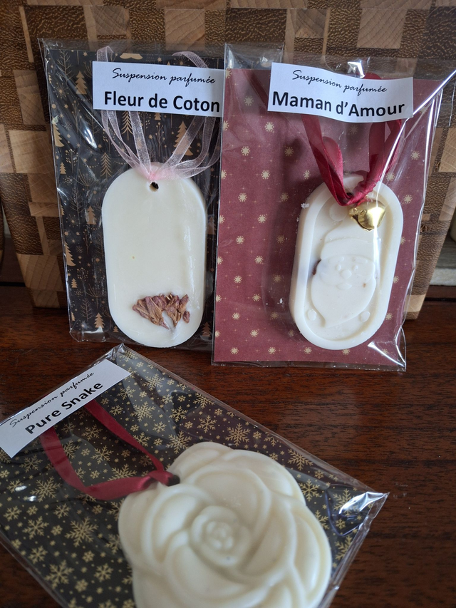 Suspension de cire parfumée Noël
