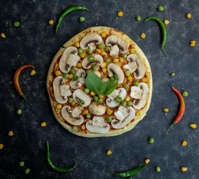 Pizza Funghi 