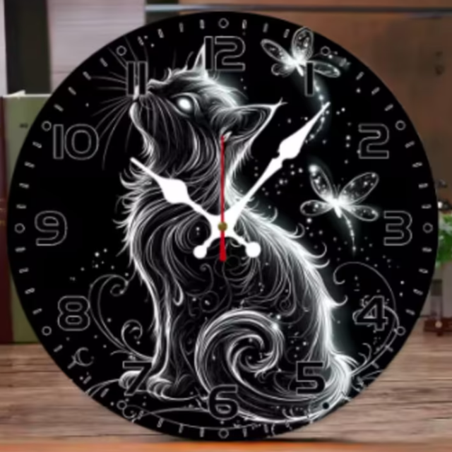 Ronde wandklok van hout Lichtgevende kat (25cm)