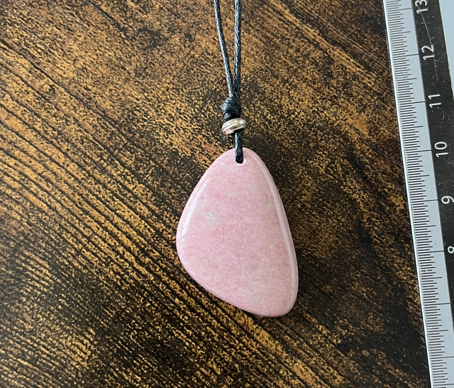 Pendentif en Thulite 