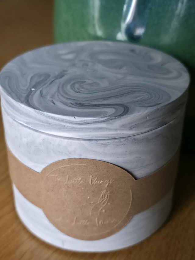 La petite élégante cèdre du Liban