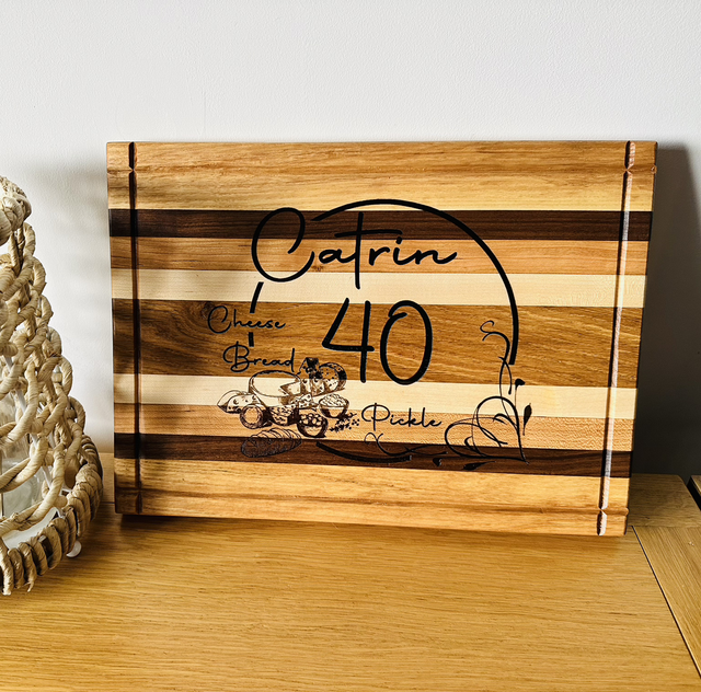Wooden Chopping Board (personalised) Large - approx 40x30cm