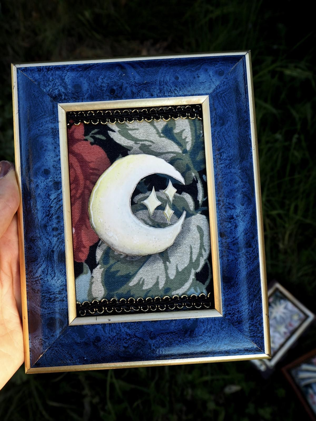 Lune étoilée