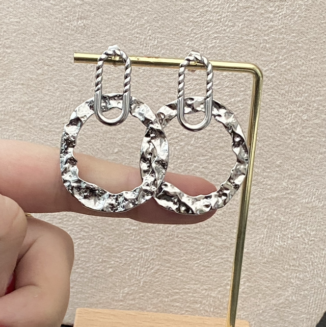 Boucle d’oreille magnificence 