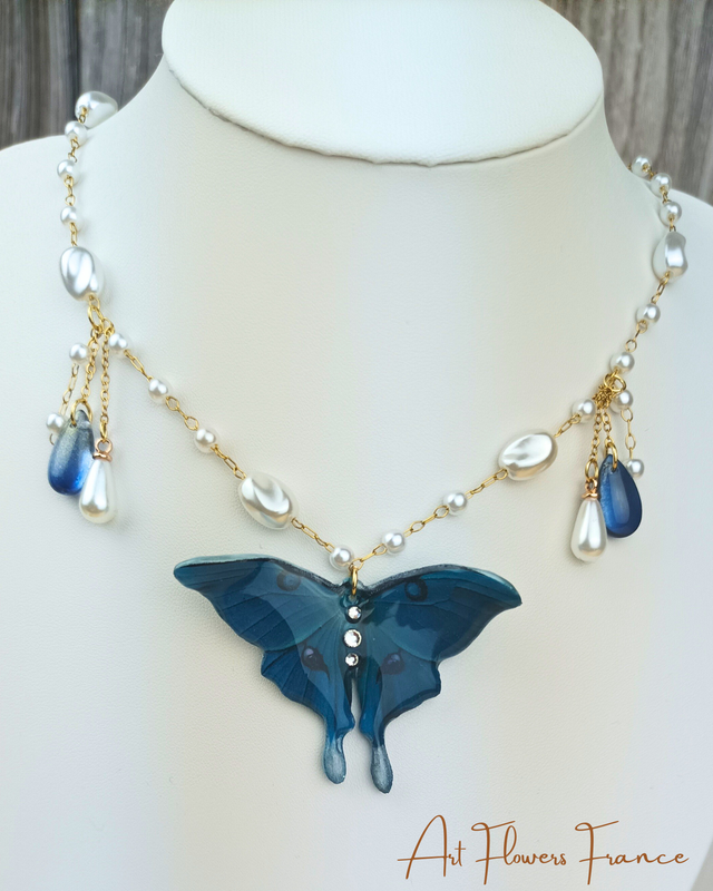 Collier Papillon Mystique bleu