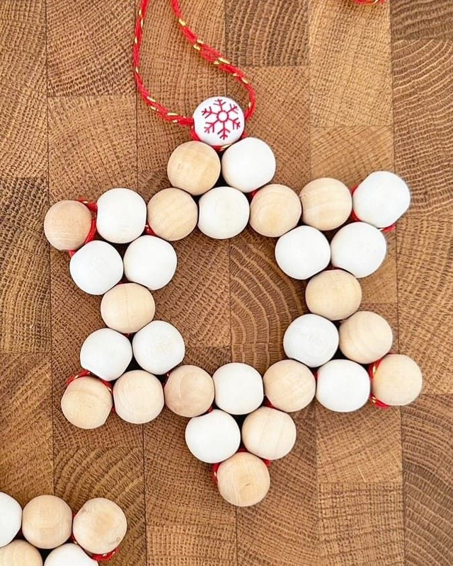 Ma belle étoile, suspension en perles en bois