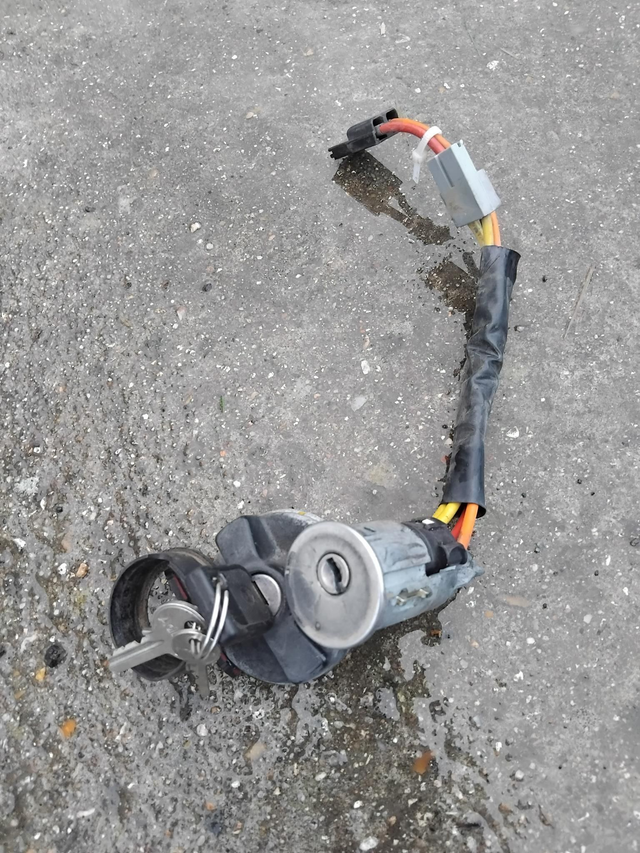 Neiman + bouchon de réservoir 