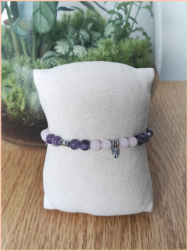Bracelet 6mm avec breloque - Améthyste et Quartz rose 