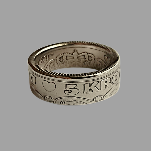 Danish Five Kroner 1990 Coin Ring