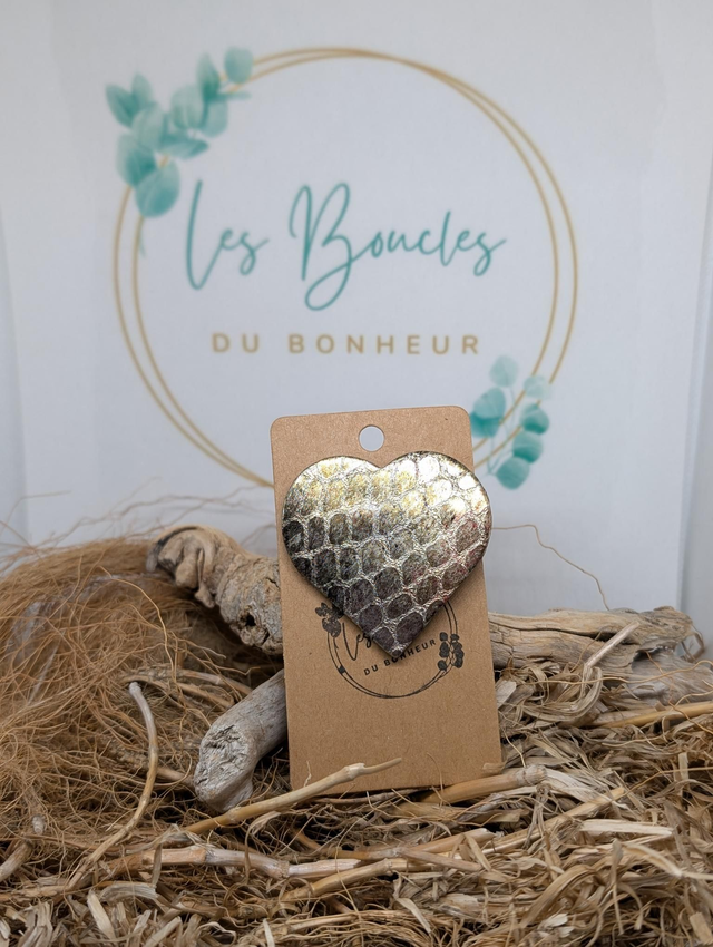 Broche 018