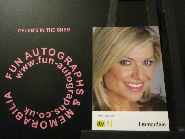 Emily Symons (Louise Appleton) Original Emmerdale Yellow &amp; Black Itv1 Logo Cast Card