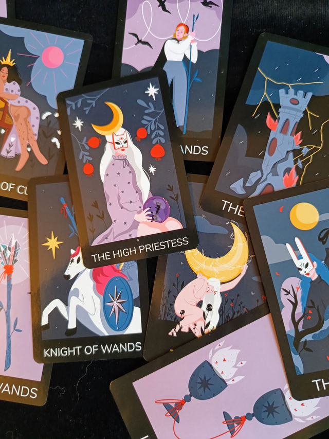 Sabotage Tarot: mystical, modern and feminine deck * by Sonya Sabotage & Modern Magic Press