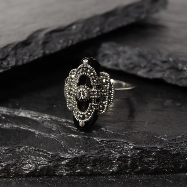Vintage Sterling Silver 925 Art Deco Style Black Onyx Cabochon Cut With Marcasite Gemstone Shield Design Ring Size O - 7