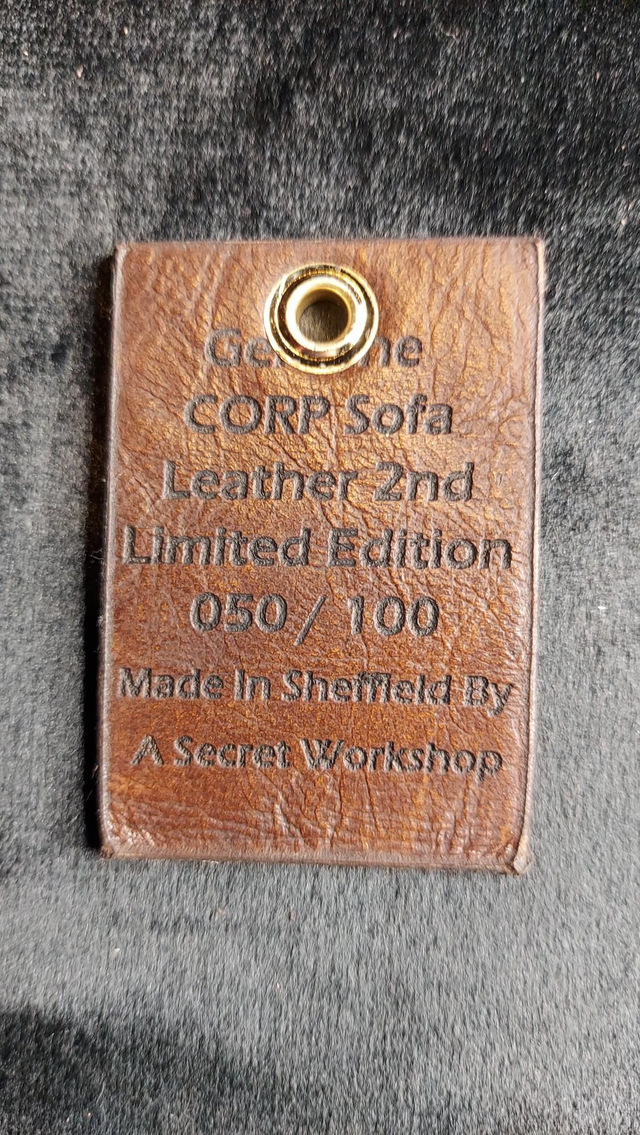 050 / 100 2nd Limited Edition Genuine CORP SOFA Leather Keyring 