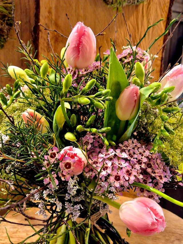 Blumengruß "Frühlingsliebe in Pastell" 