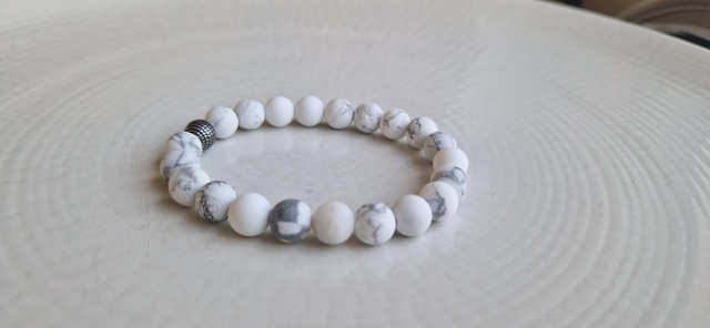 Bracelet HOWLITE 8mm