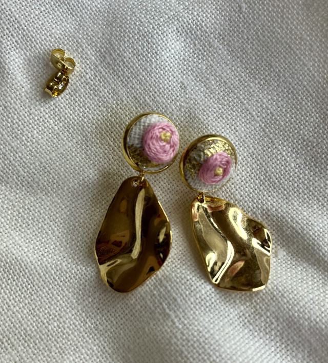 Boucles d’oreilles *Rosalie* rose
