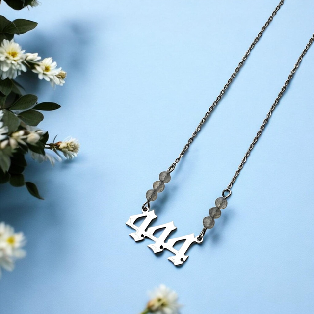 Naszyjnik 444 srebrny