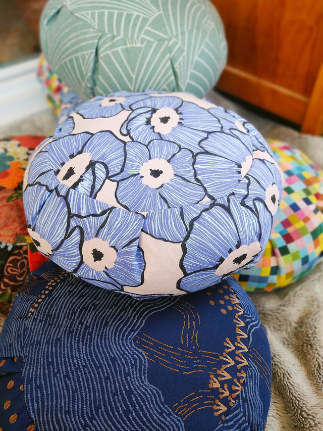 Zafu BLUE BLOOM - coussin de méditation
