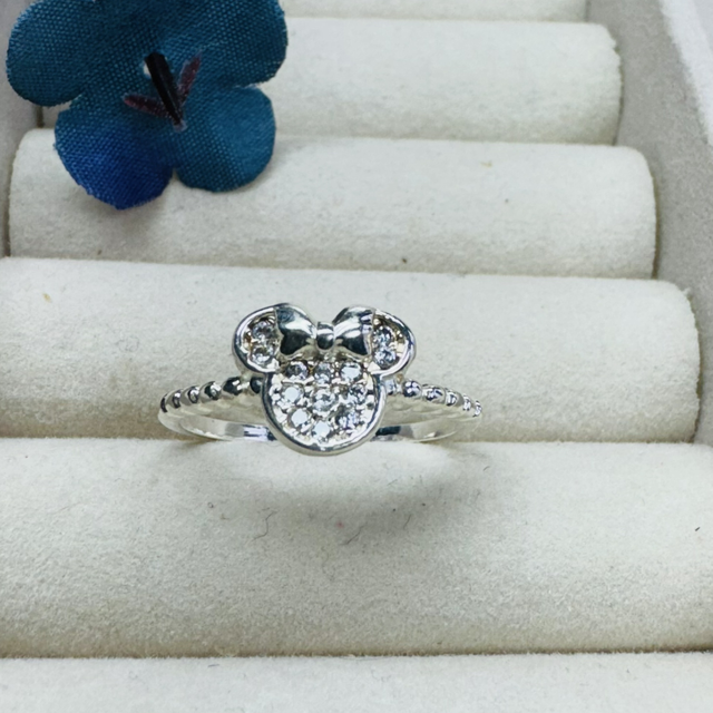 Anel Minnie cravejado 