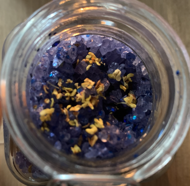 Blackberry and Bay scented sizzlers