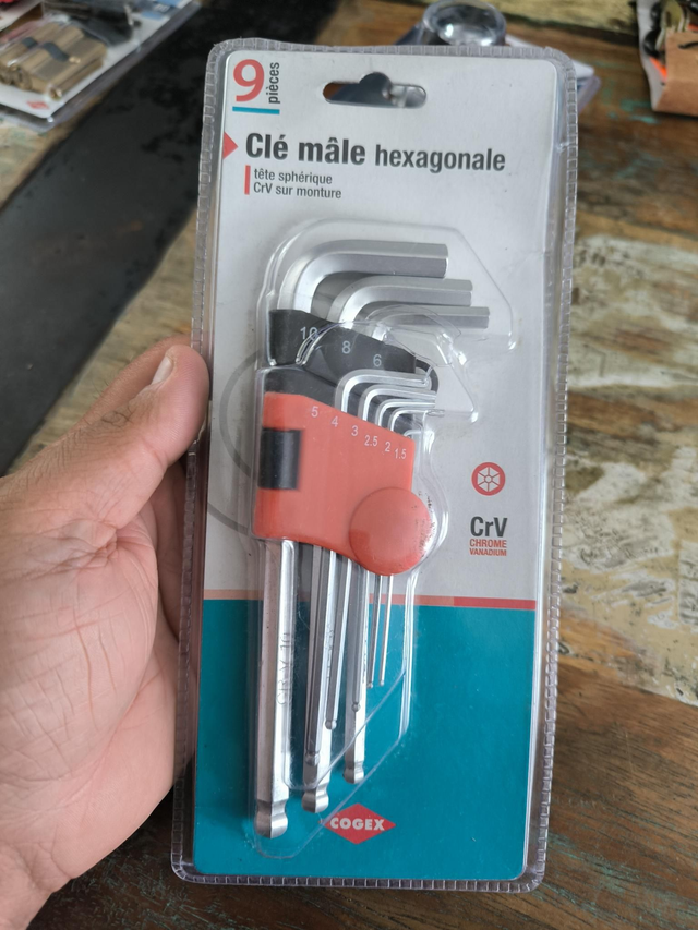 CLE MALE HEXAGONALE 9 PIÈCES 