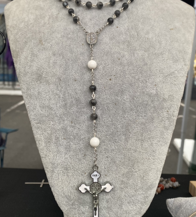 Chapelet Fait Main Larvikite, Jade Blanc