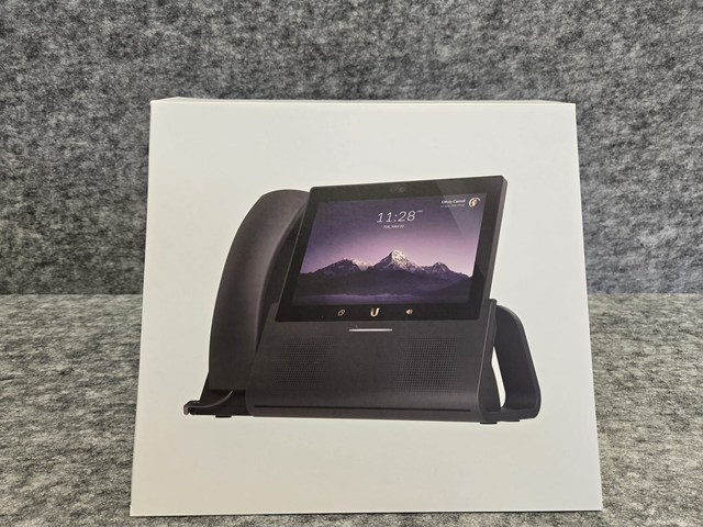 Ubiquiti UniFi Talk Phone UTP-TouchMax