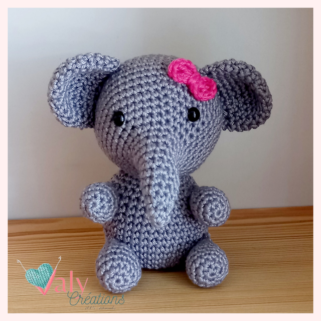 Petit éléphant ( sur commande)
