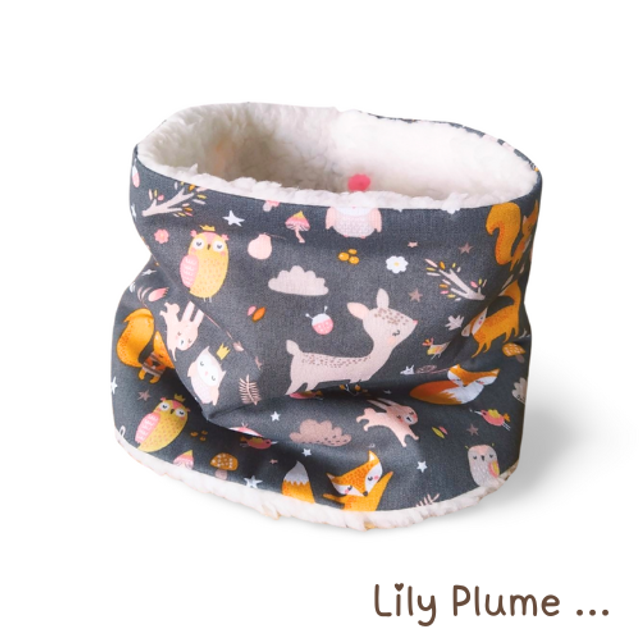 Col cache-cou premier âge gris renard