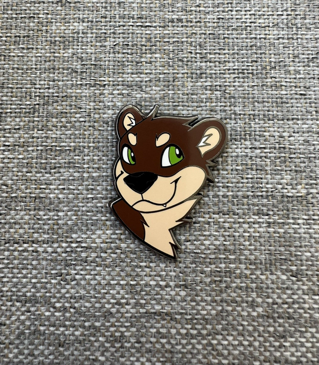 Otter Pin