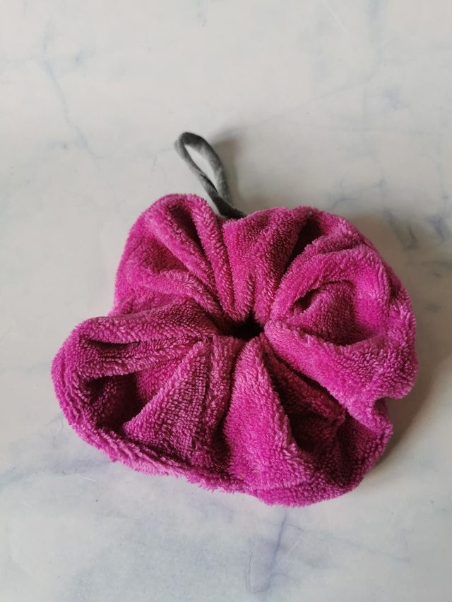 Fleur de douche fushia