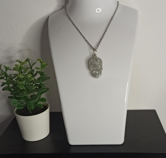 Pendentif SKULL éclat d&#039;argent 